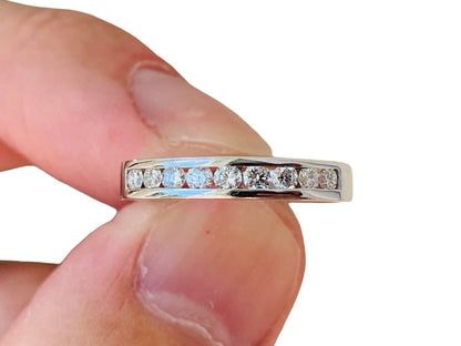 18ct Gold Nine-Stone Diamond Ring