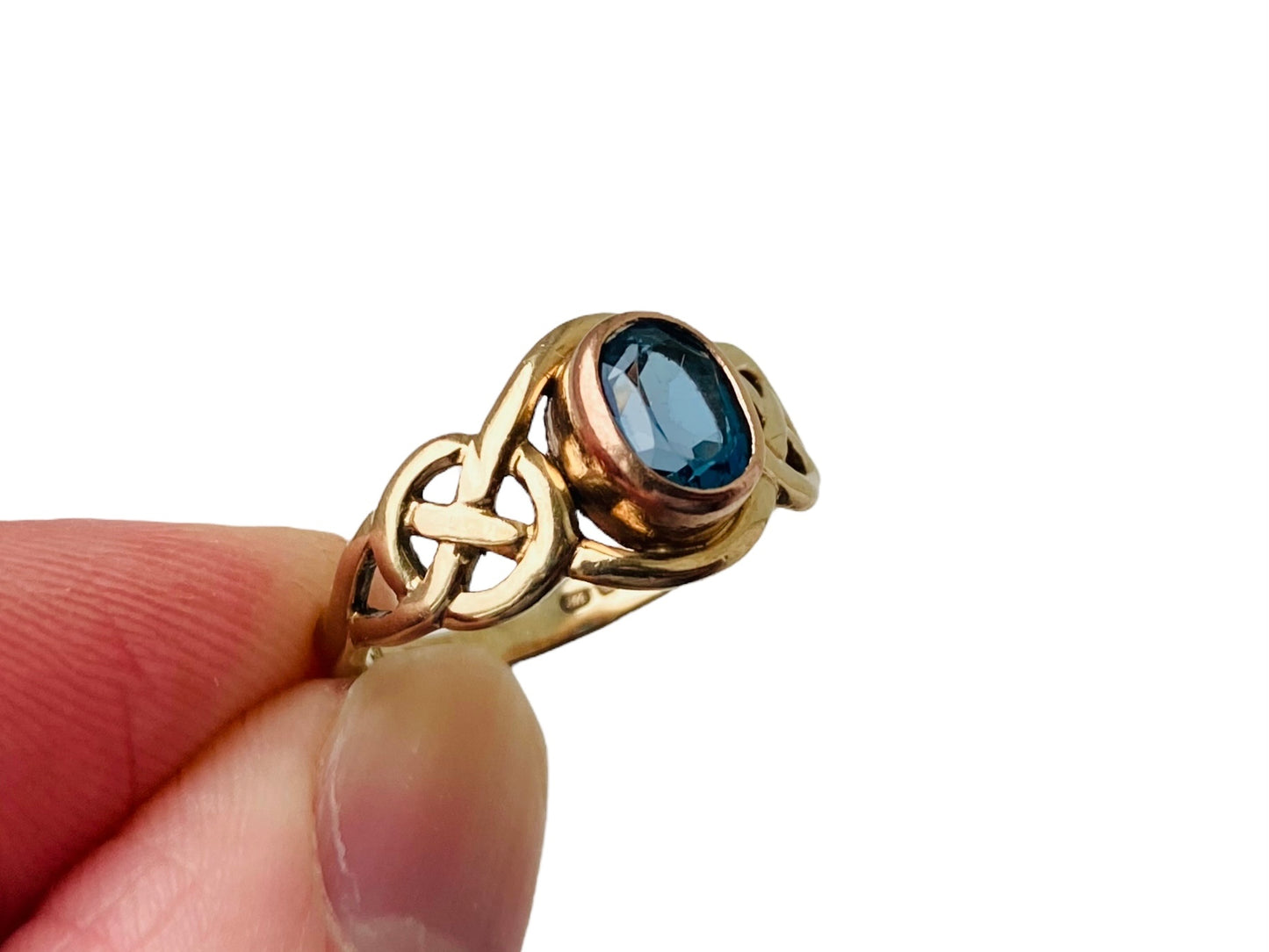 Vintage 9ct Gold Topaz Ring