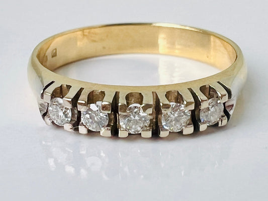 Vintage 18ct Gold Five-Stone Diamond Ring