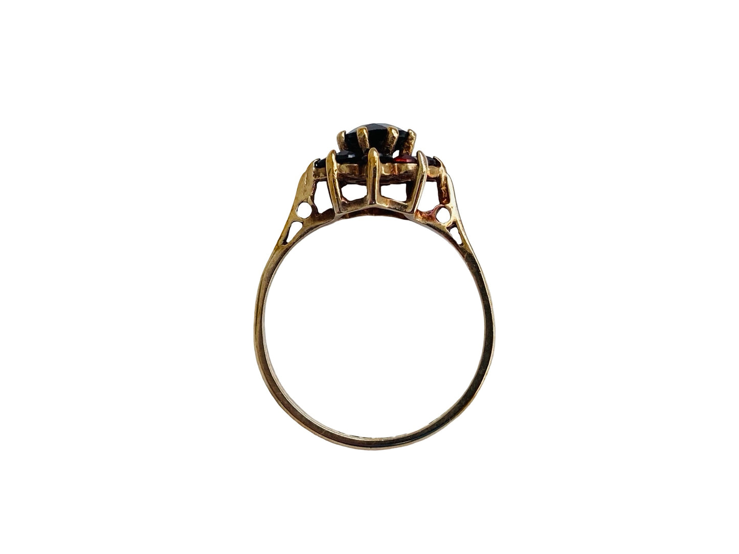 Vintage 9ct Gold Garnet Daisy Ring