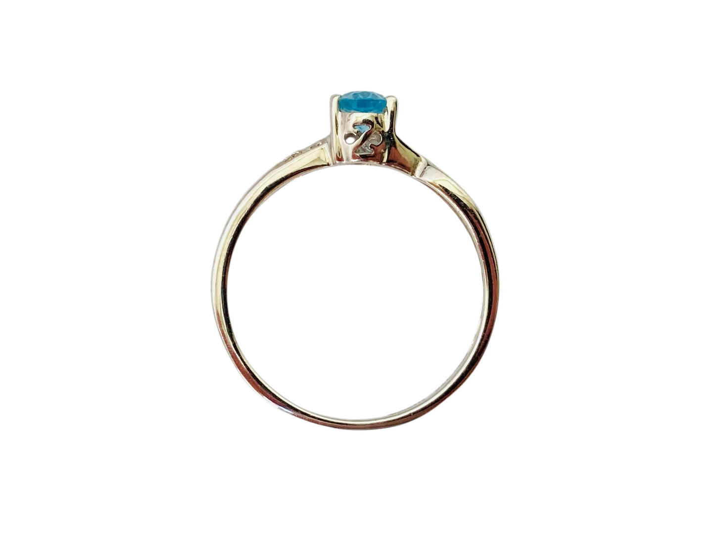 9ct Gold Topaz & Diamond Ring