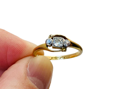 Antique 18ct Gold Diamond Ring