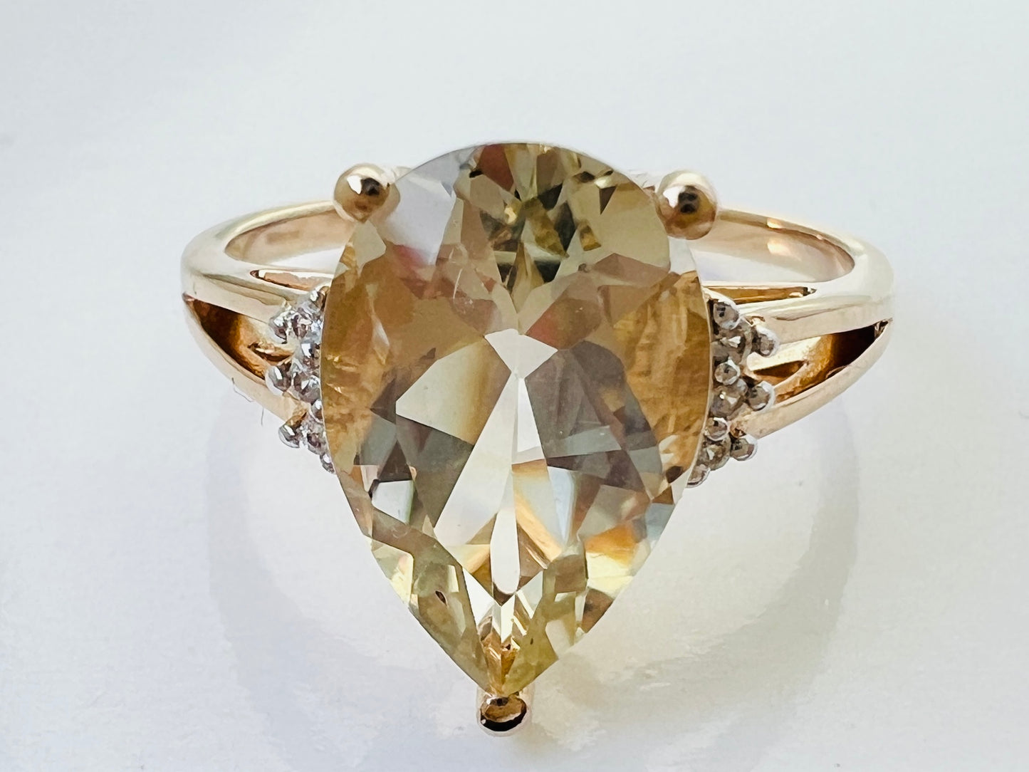 9ct Gold Lemon Quartz & Diamond Ring
