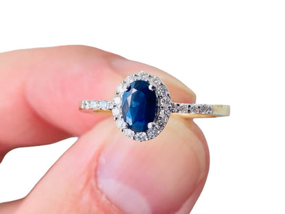 9ct Gold Sapphire & Diamond Ring