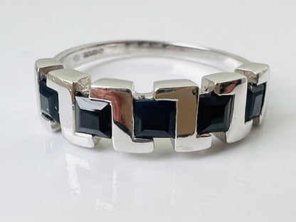 9ct Gold Sapphire Ring