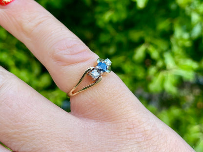 Vintage 9ct Gold Sapphire & Diamond Ring