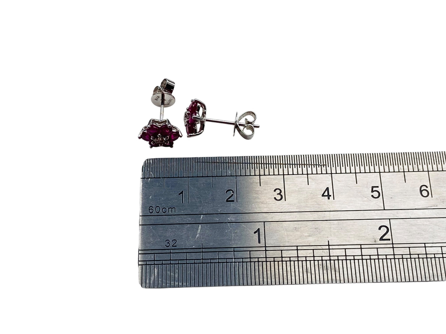 18ct Gold Ruby & Diamond Daisy Earrings