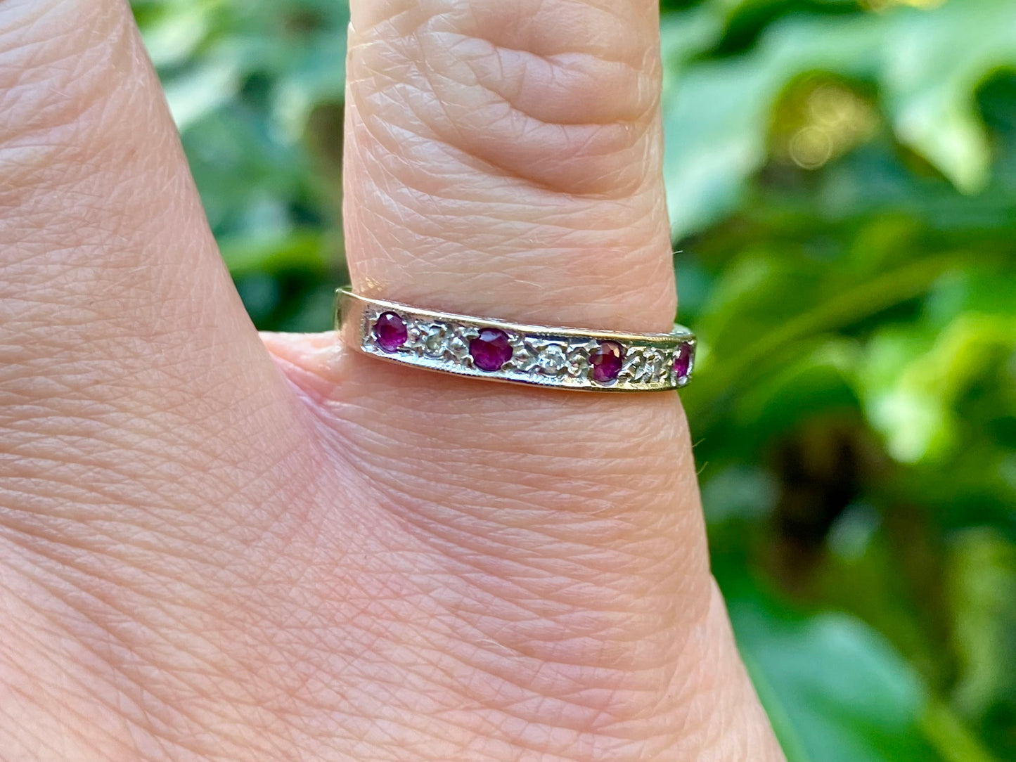 Vintage 9ct Gold Ruby & Diamond Ring