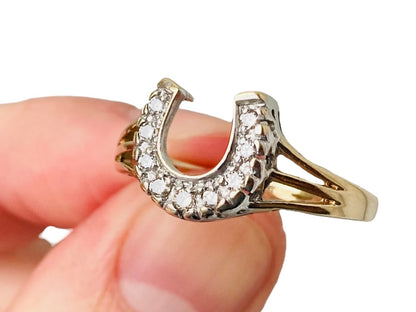 9ct Gold Diamond Hoseshoe Ring