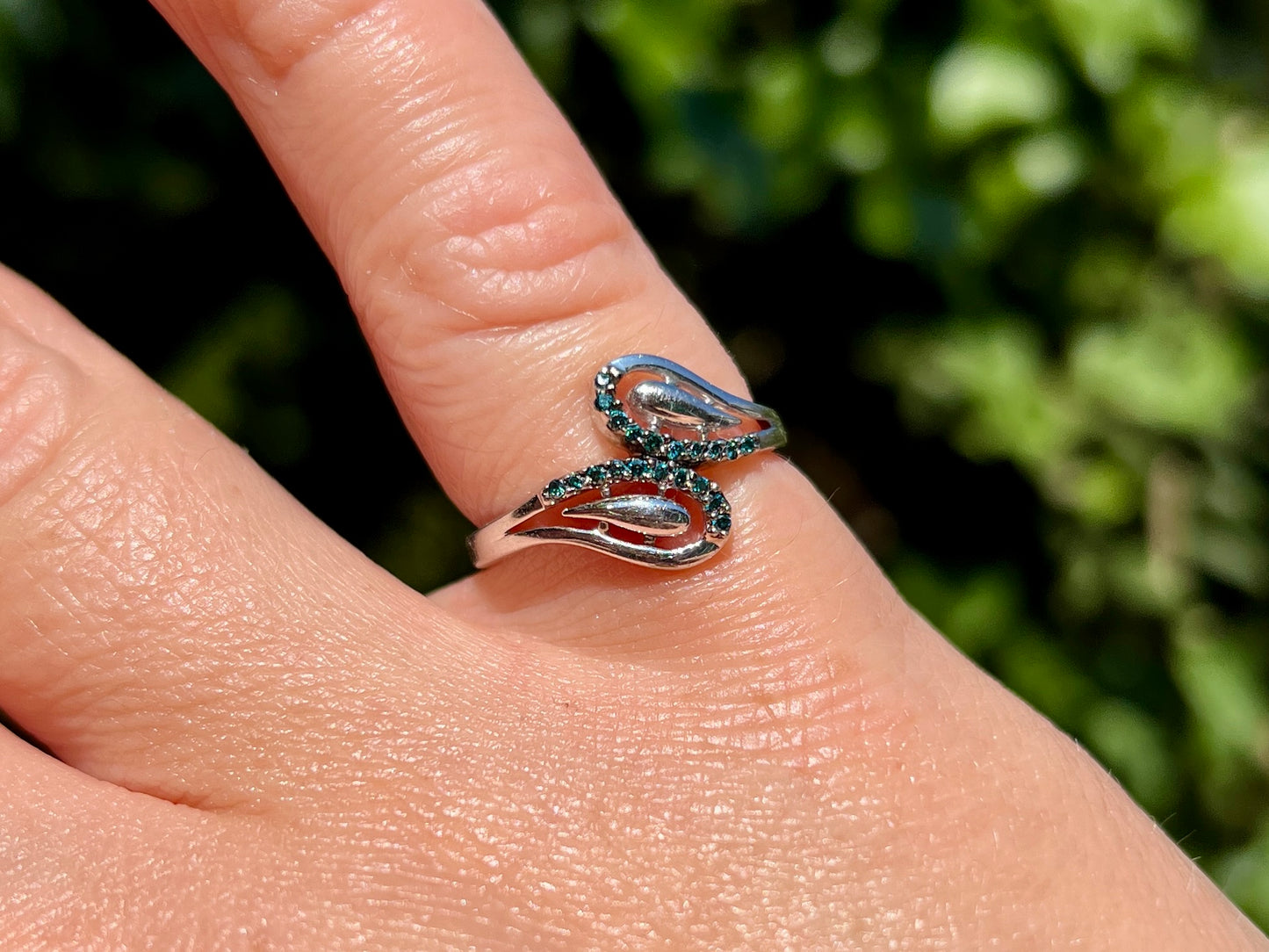 9ct Gold Blue Diamond Ring