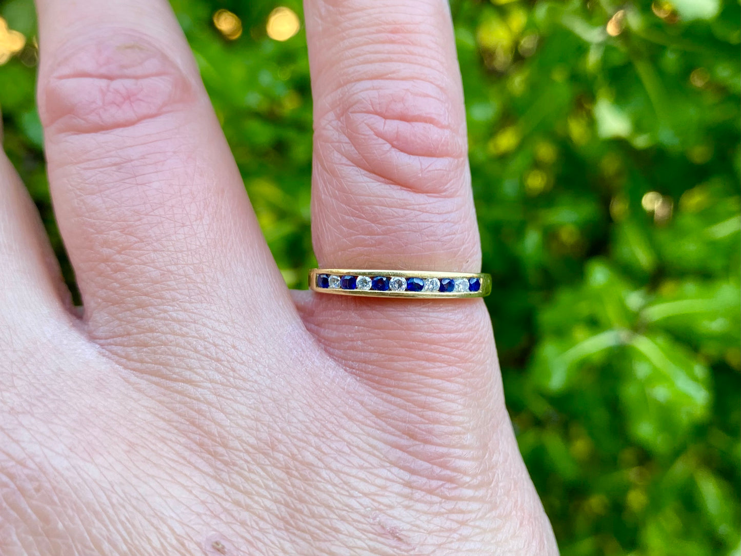 18ct Gold Sapphire & Diamond Ring