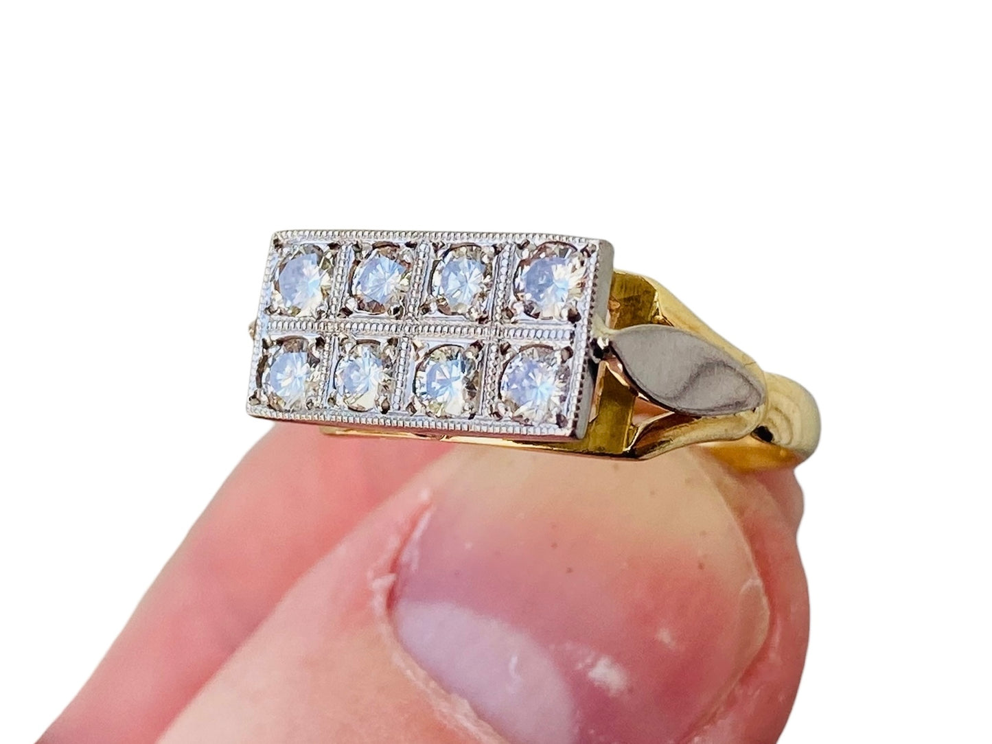 Vintage 18ct Gold Eight-Stone Diamond Ring