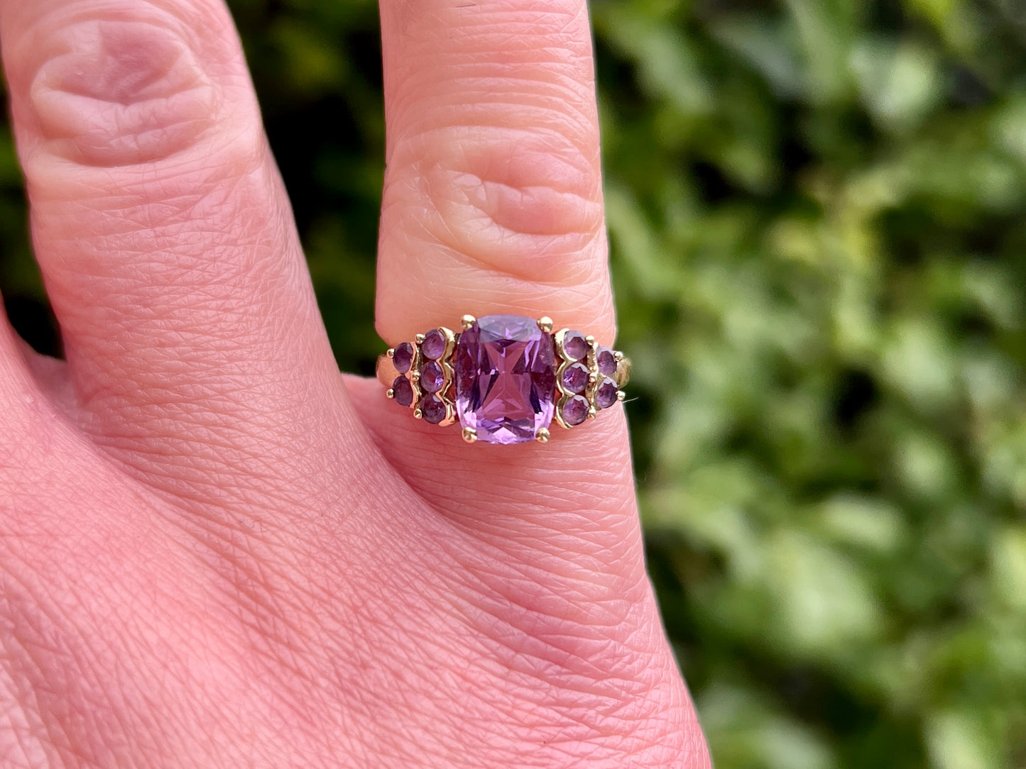 9ct Gold Amethyst Ring