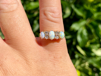 14ct Gold Opal & Diamond Ring