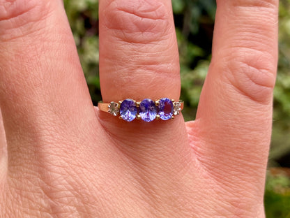 9ct Gold Tanzanite & Diamond Ring