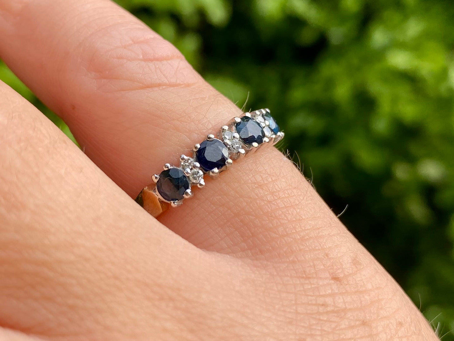 Vintage 9ct Gold Sapphire & Diamond Ring