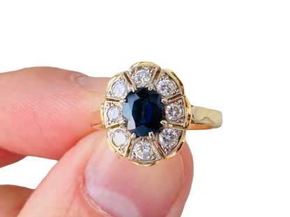 Vintage 18ct Gold Sapphire & Diamond Ring