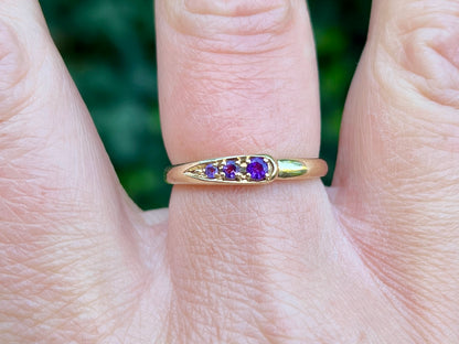 9ct Gold Amethyst Ring
