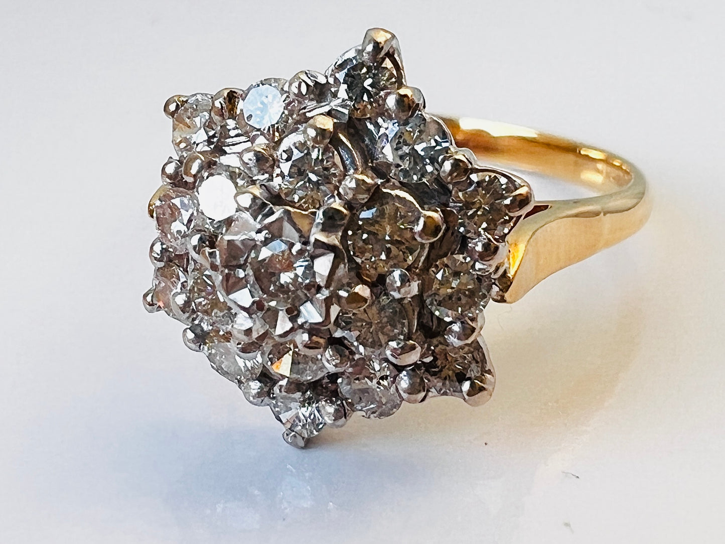 Vintage 18ct Gold Diamond Cluster Ring