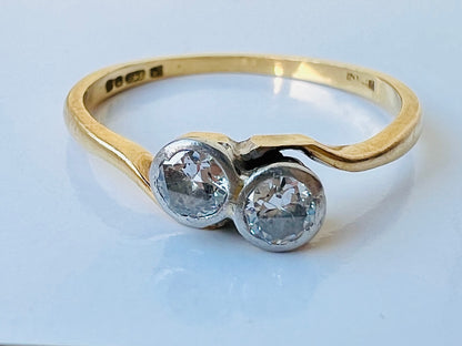 Vintage 18ct Gold Toi Et Moi Diamond Ring