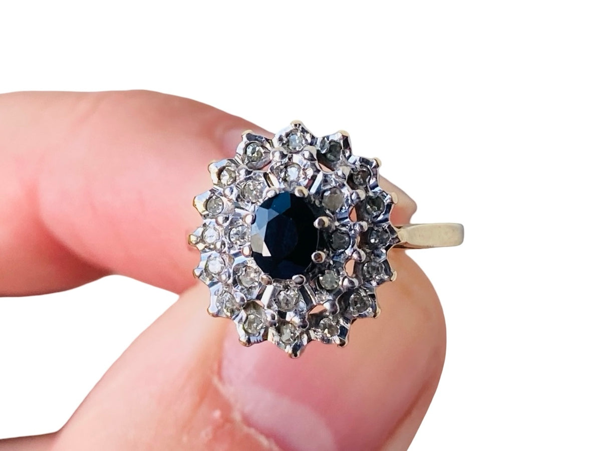 Vintage 9ct Gold Sapphire & Diamond Ring