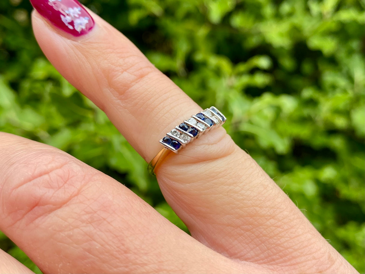 18ct Gold Sapphire & Diamond Ring