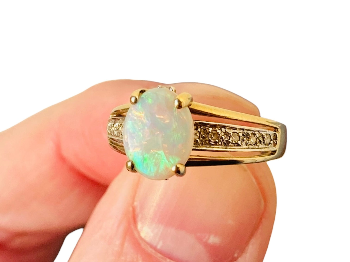 9ct Gold Opal & Diamond Ring