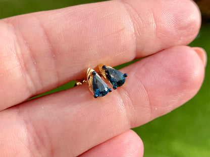 9ct Gold Topaz Earrings