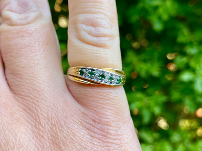 9ct Gold Emerald & Diamond Ring