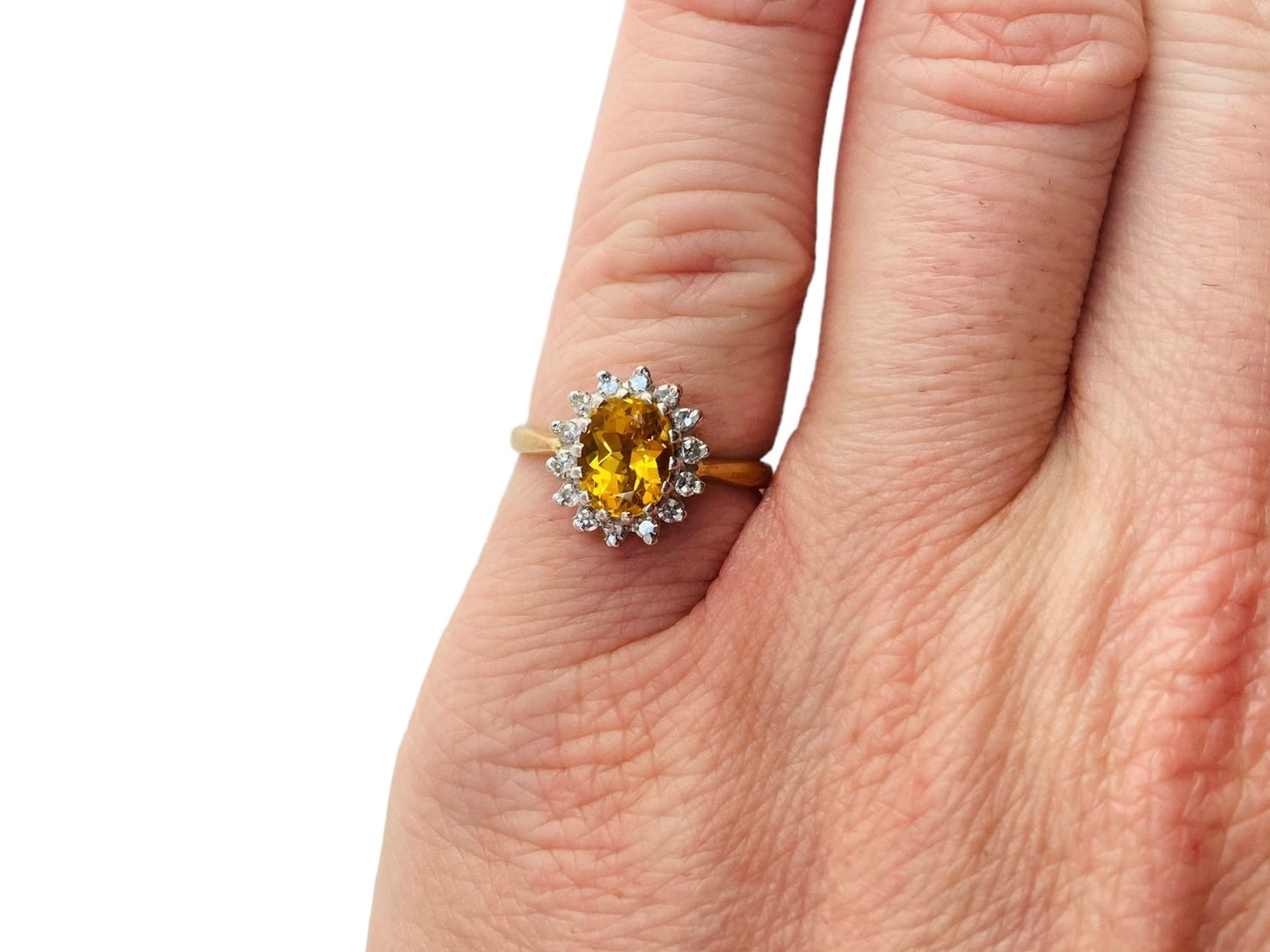 Vintage 18ct Gold Citrine & Diamond Ring