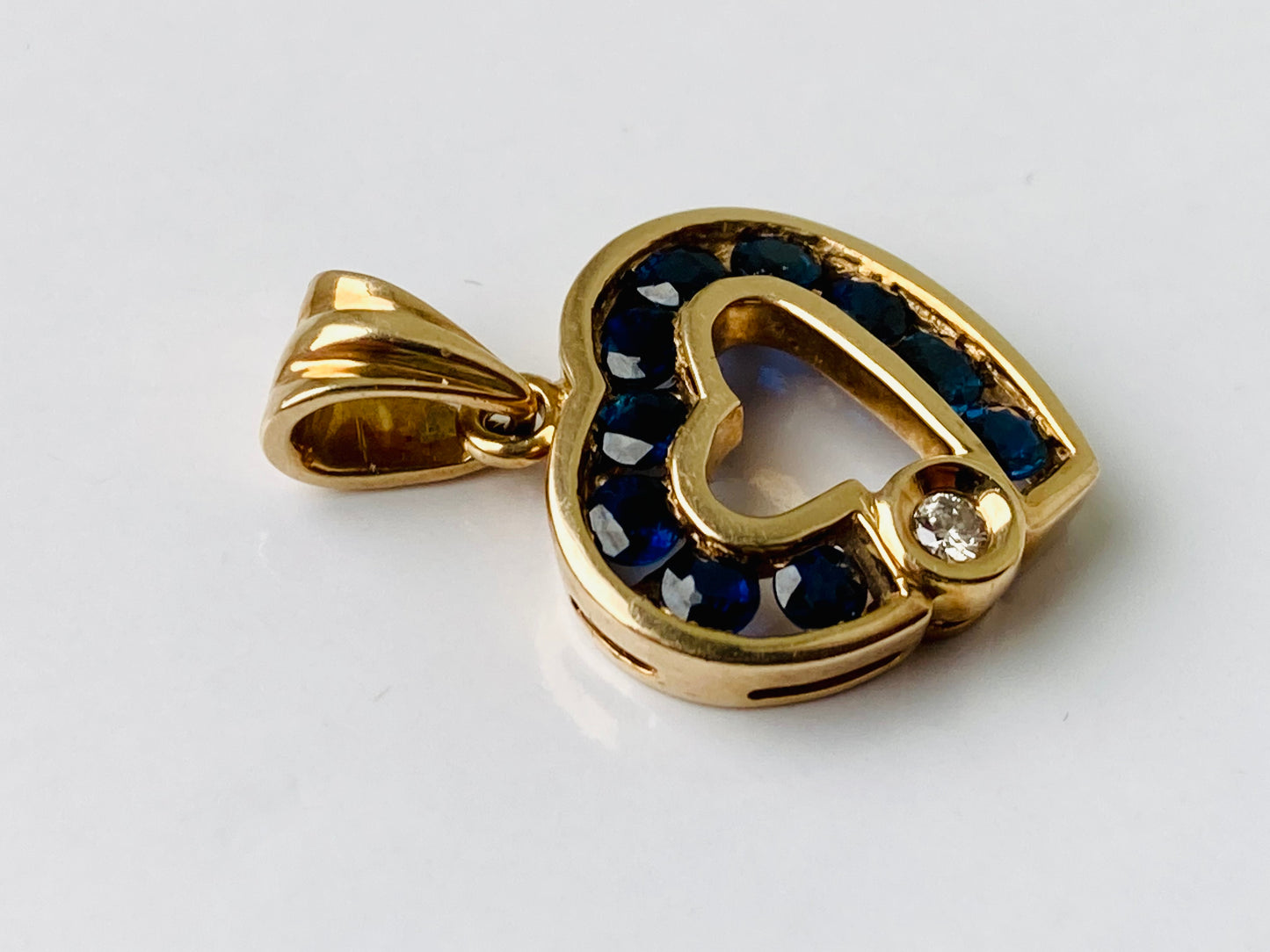 9ct Gold Sapphire & Diamond Heart Pendant