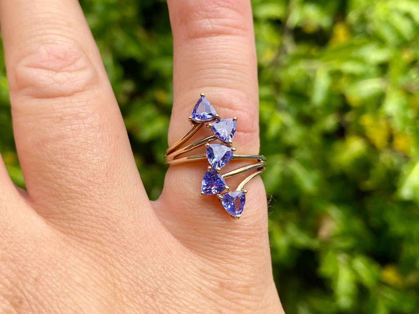 9ct Gold Tanzanite Ring