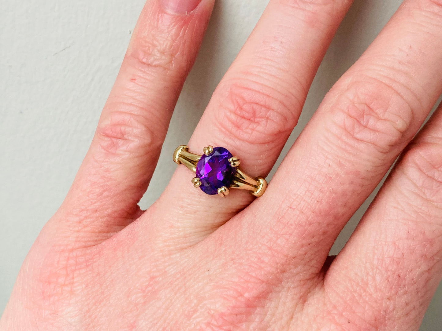 9ct Gold Amethyst Ring