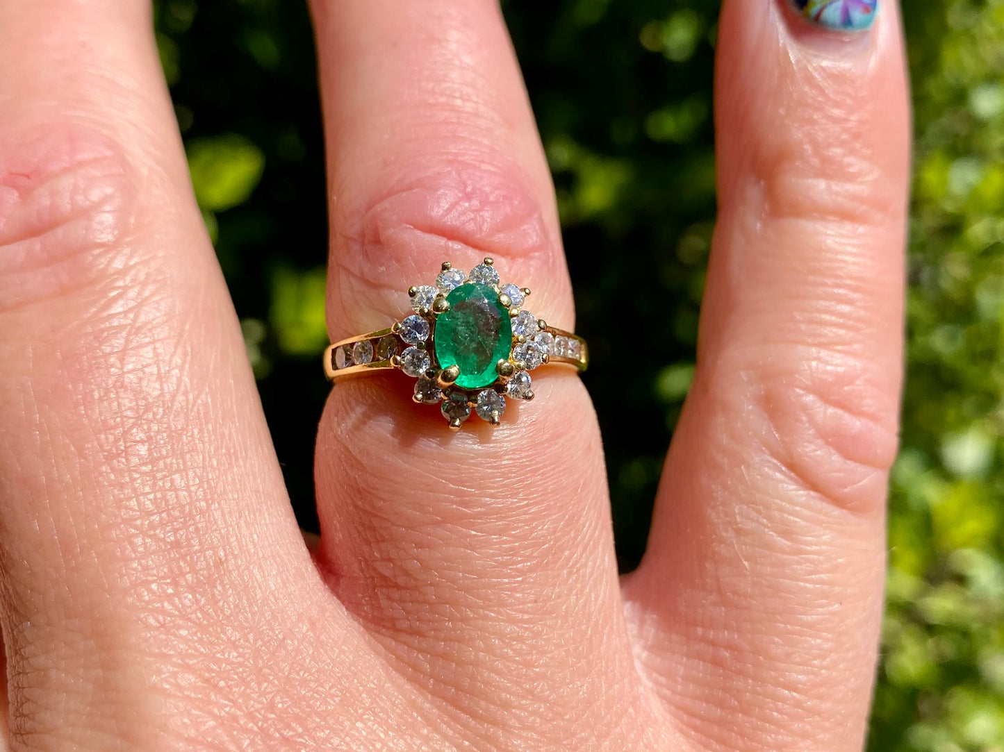 18ct Gold Emerald & Diamond Ring