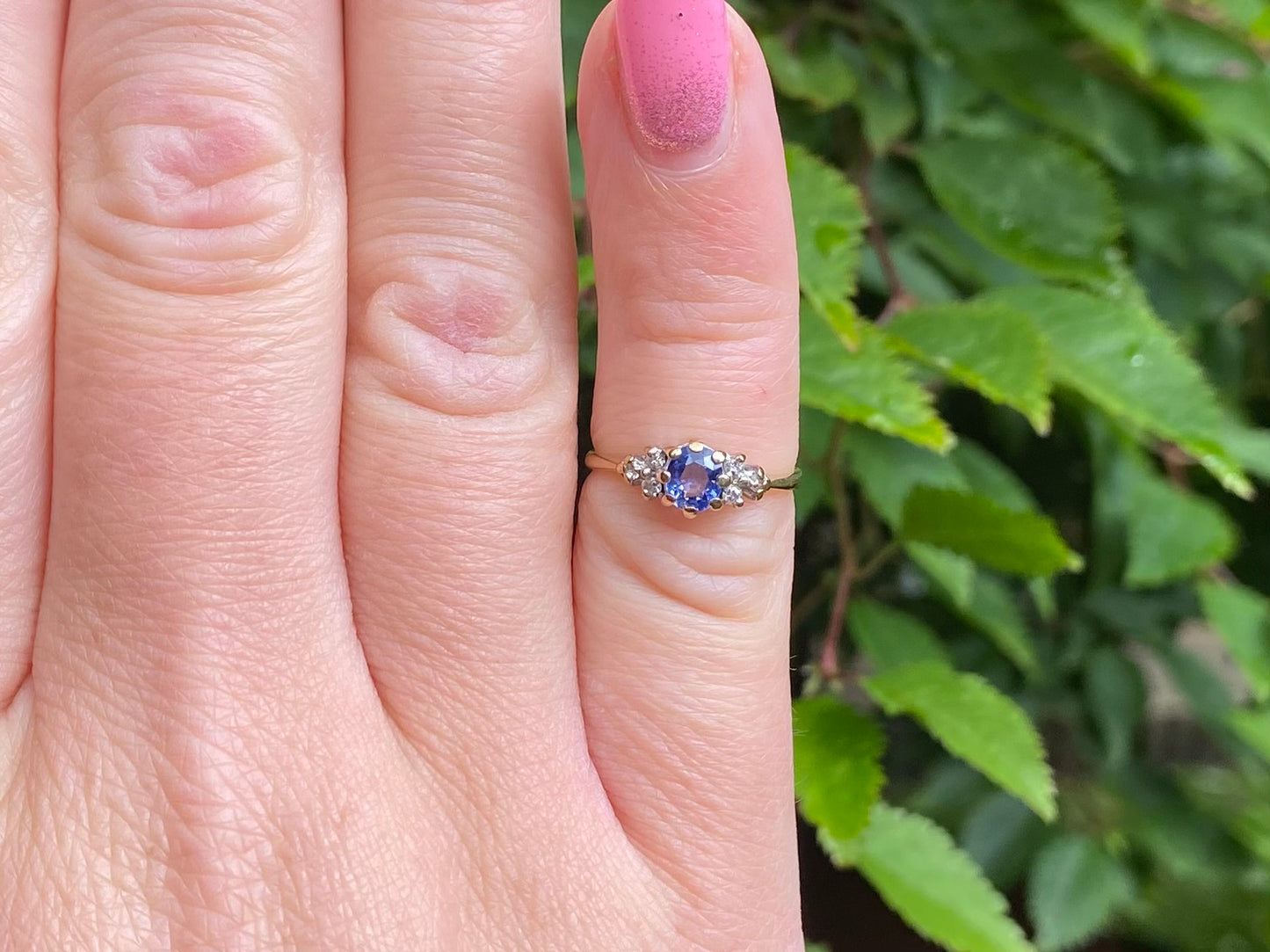 9ct Gold Sapphire & Diamond Ring