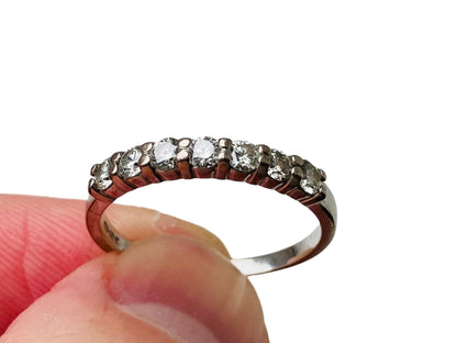 18ct Gold Diamond Ring