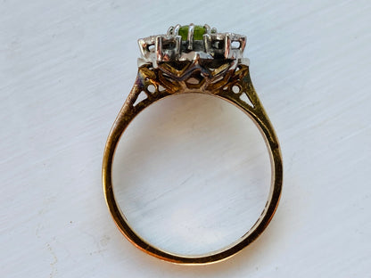 9ct Gold Peridot & Diamond Ring