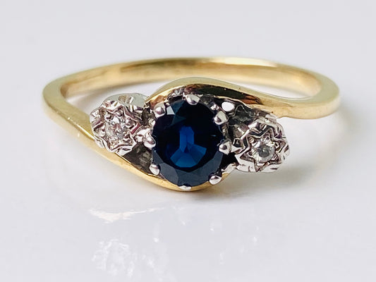 9ct Gold Sapphire & Diamond Ring