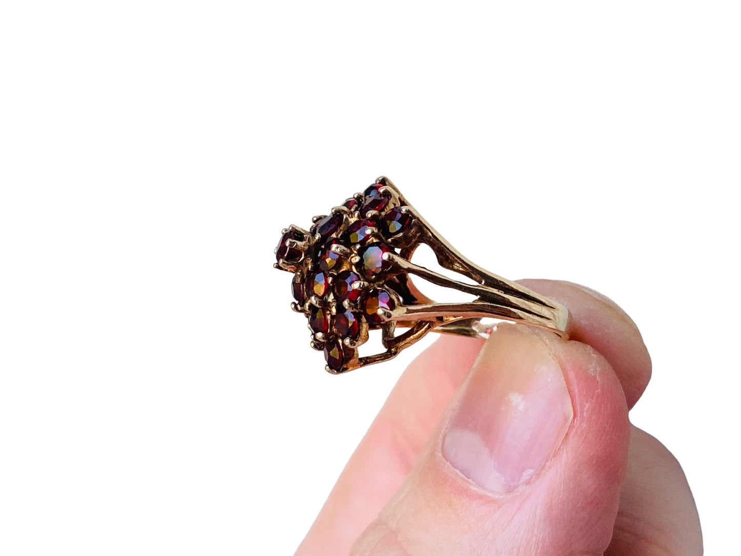 Vintage 9ct Gold Garnet Ring