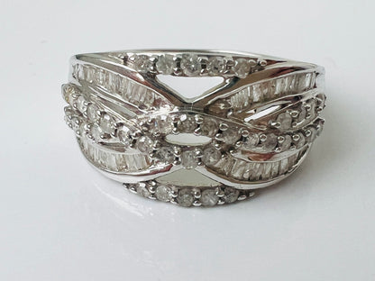9ct Gold Diamond Ring