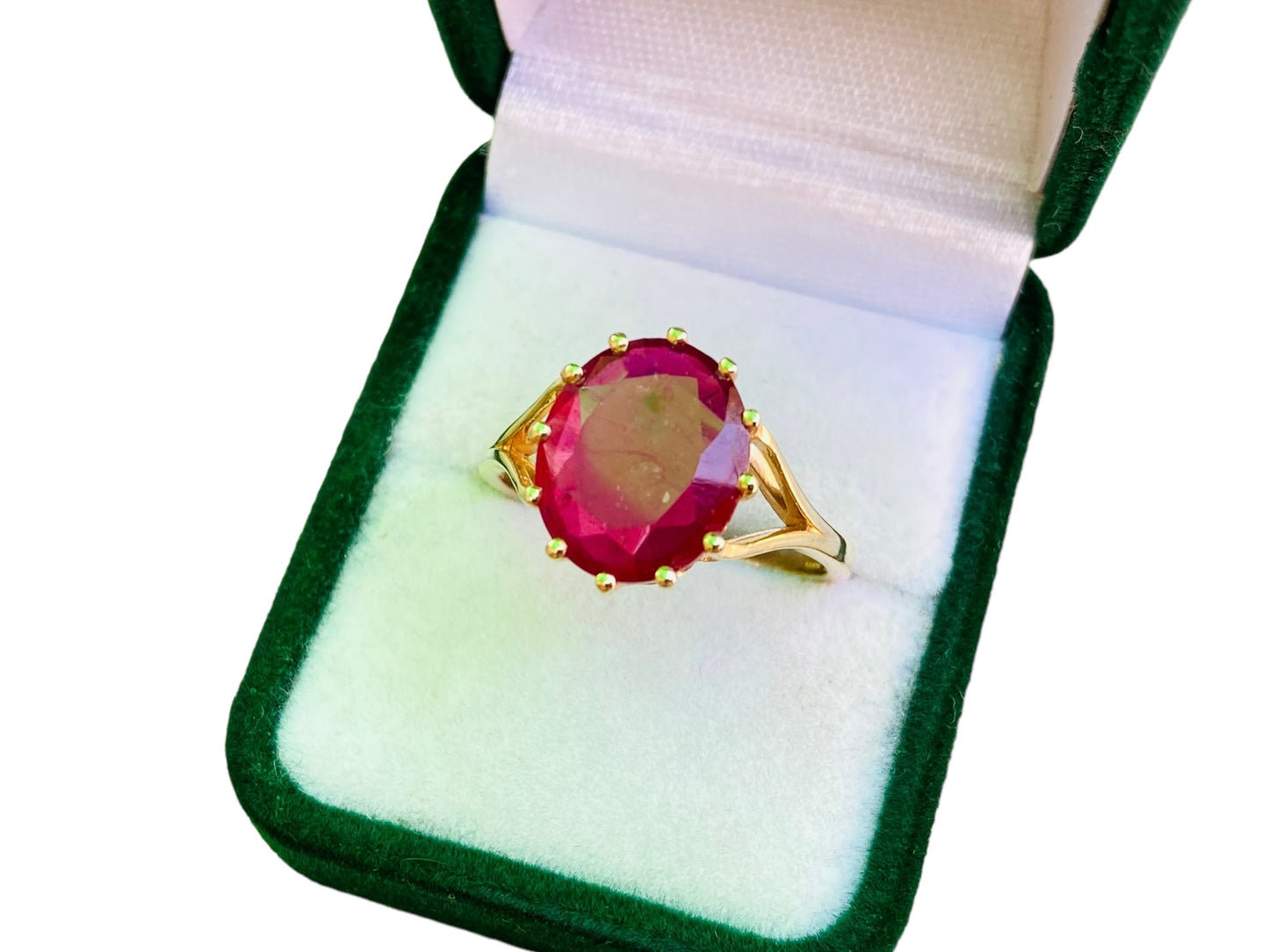 9ct Gold Ruby Ring