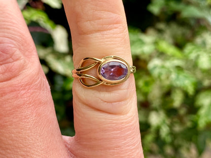 9ct Gold Amethyst Ring