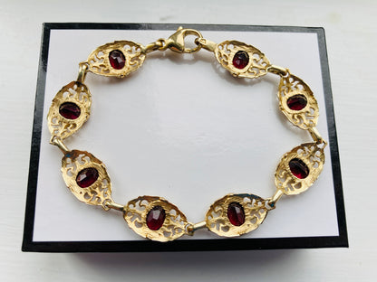 9ct Gold Garnet Bracelet