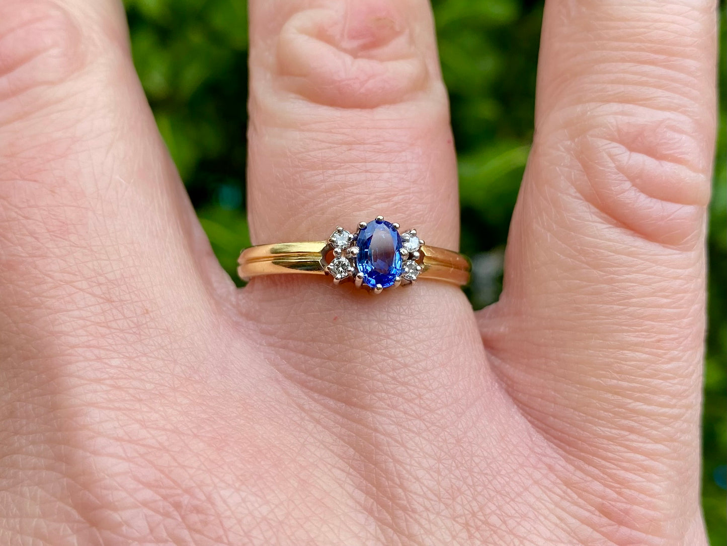 Vintage 18ct Gold Sapphire & Diamond Ring