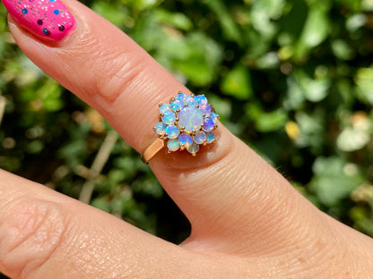 Vintage 9ct Gold Opal Ring