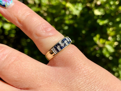 9ct Gold Sapphire & Diamond Ring