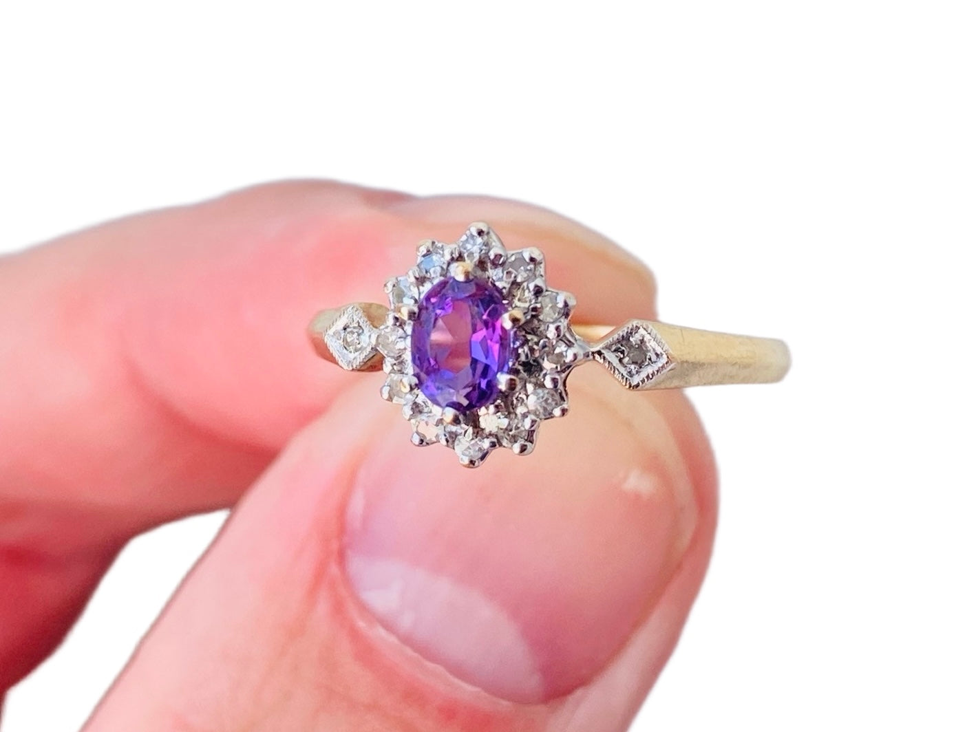 9ct Gold Amethyst & Diamond Ring
