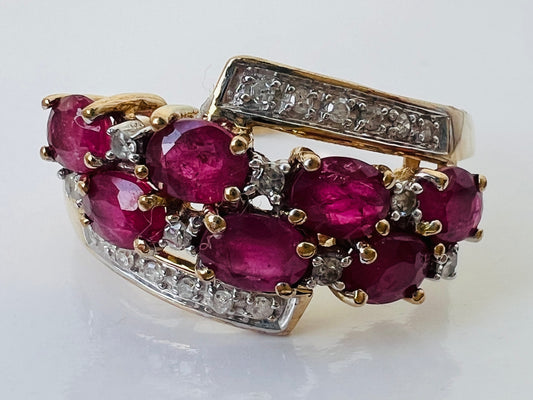 9ct Gold Ruby & Diamond Ring