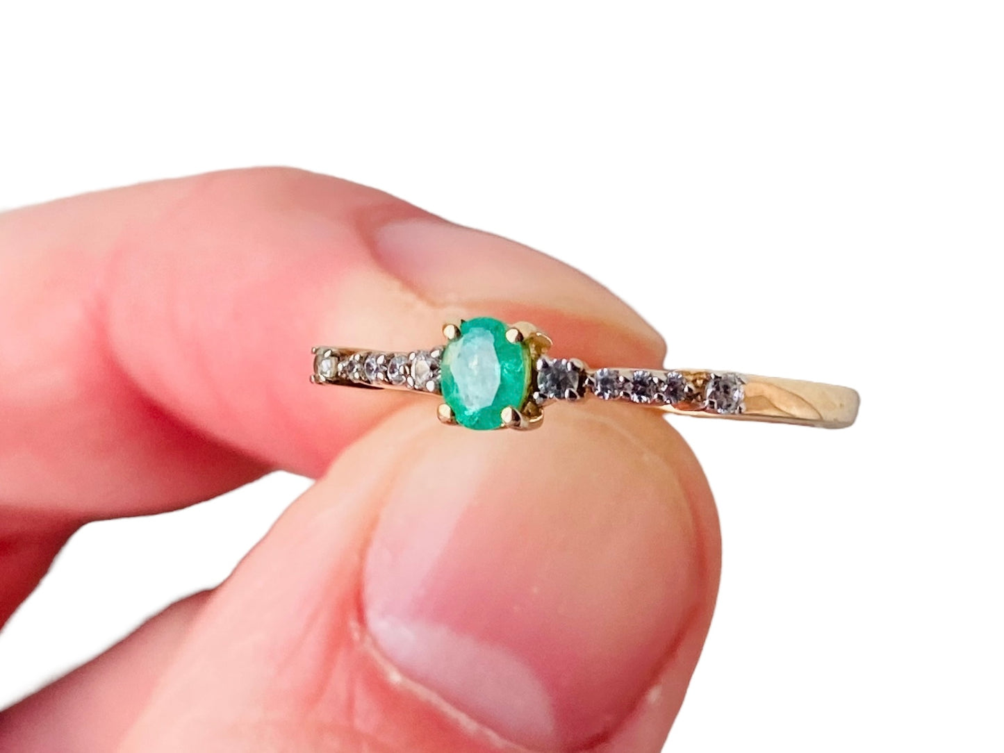 9ct Gold Emerald & Zircon Ring