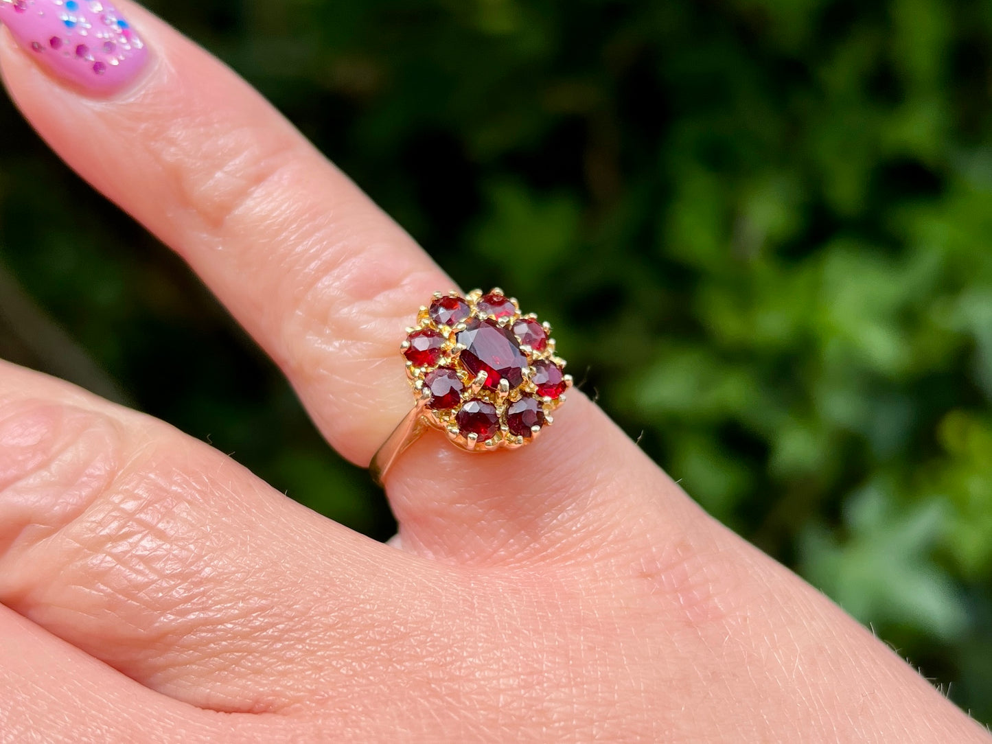 Vintage 9ct Gold Garnet Ring